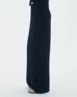 Women Guest In Residenc Bottoms><noscript><img width=